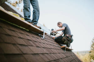 Local Roofers in Industrial, LA